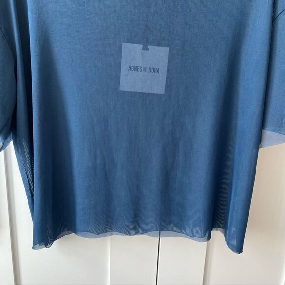 Agnes & Dora Blue Mesh Oversize Stretch T-Shirt Top small NWT - Picture 8 of 13
